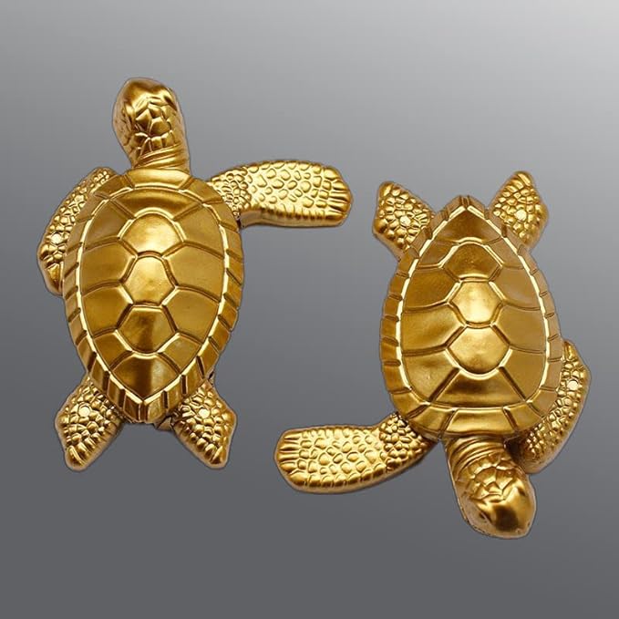 Vintage Metal Butane Gold Turtle Lighter, Portable Cool Soft Flame Lighters, Refillable Novelty Lighter for Fireplace Candle Camping BBQ (Without Gas)