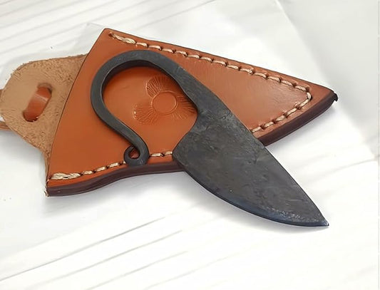 Celtic Original Gift, Beautiful Product - Celtic Pocket Knife, Hand Forged Knife.Hardened Blade,Necklace Knife Vintage, Art Collection, Antiquity, Great.Beautiful Product.