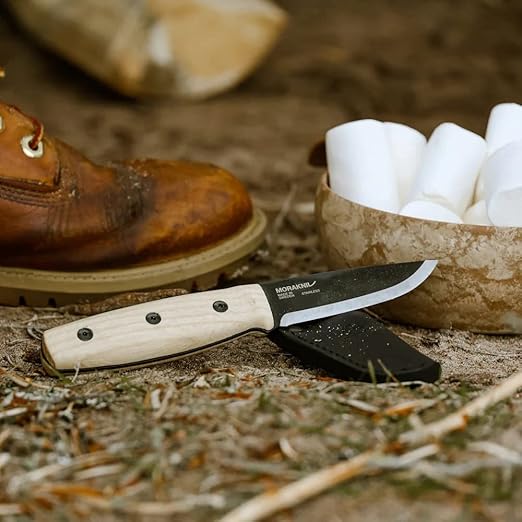 Morakniv Finn BlackBlade (S) Stainless Steel Ash Wood with Leather Sheath, 7.4 Inch