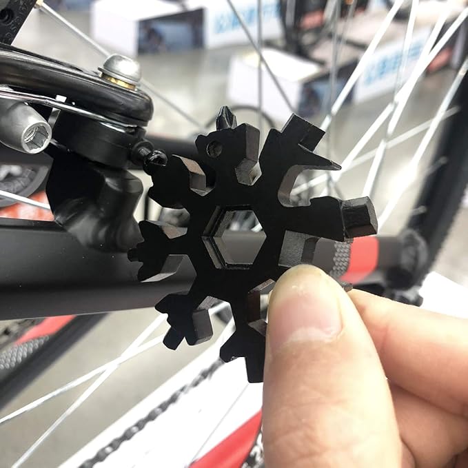 CASIMR Snowflake Multi Tool, Unique Stocking Stuffers for Women Men Kids Adults Teens, Mens Christmas Gifts Cool Gadgets for Dad Birthday Gift, Portable 18-in-1 Stainless Steel Multitool Presents