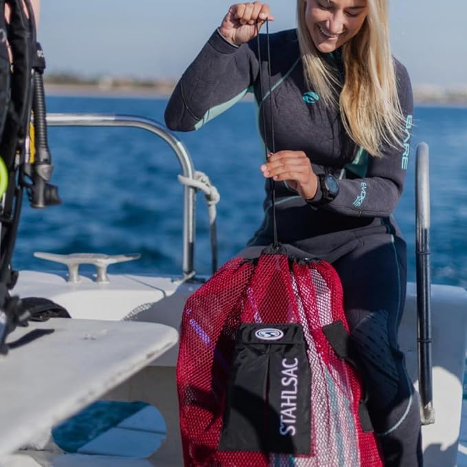 Stahlsac Panama Mesh Backpack: Convienent 103L size, ideal for dive gear, dry pockets, PINK