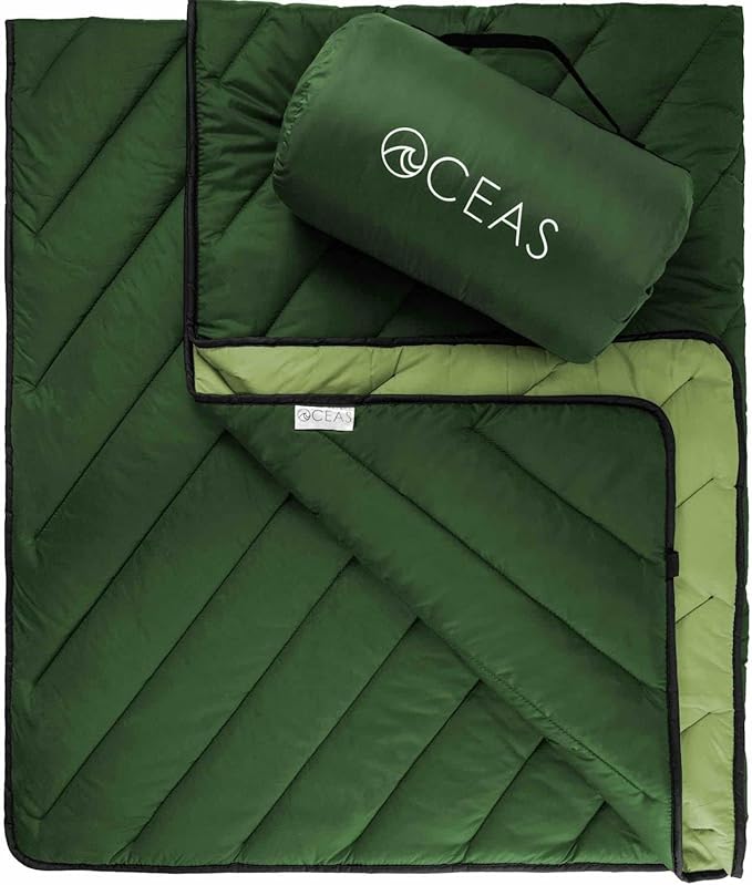 Oceas Outdoor Waterproof Stadium Blanket - Thicker Weather Proof and Windproof Blankets for Camping, Sporting Events, Picnic and Car Use - 100% Waterproof Insulated Blanket and Throws (Puffy, Green)