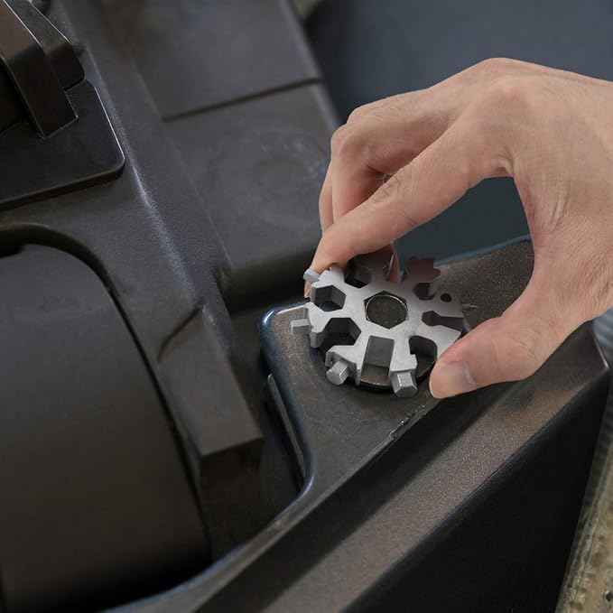 Gifts for Men, Stocking Stuffers for Men, 18-in-1 Snowflake Multitool, Mens Gifts for Christmas, Tools Cool Gadgets for Men, Dad, Him, Husband, Boyfriend, Unique Gifts for Men Who Have Everything