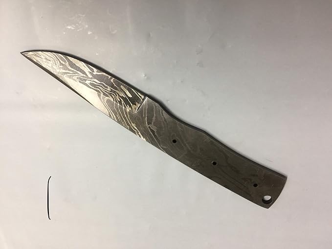 7.5 inches long hand forged Damascus steel blank blade skinning knife with 3 Pin holes and an inserting hole 3 inches cutting edge pocket knife blank blade