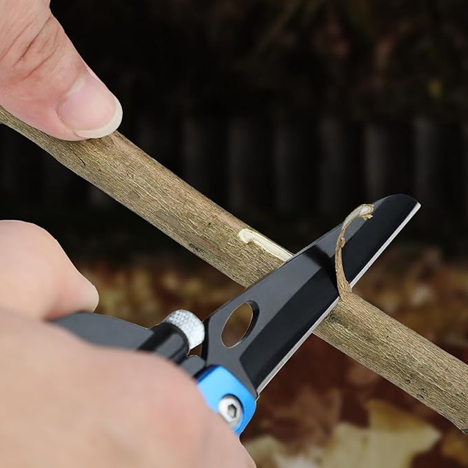 Multitool Carabiner with Knife : EDC Carabiners Keychain,LED Flashlight,Glass Breaker and Bottle Opener,Tactical Carabiner Multi-Tools and Outdoor Survival Gear for men