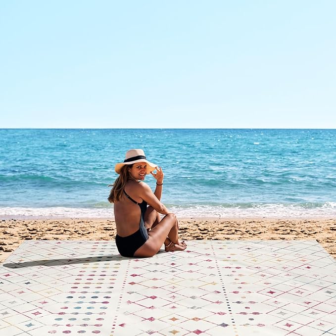 Extra Large Beach Blanket Waterproof Sandproof, Polyester Oversized Beach Mat for 8 Adults w/Stakes and Sand Pocket, Quick Drying & Lightweight Picnic Blanket Beach Essential Accessory Must Haves