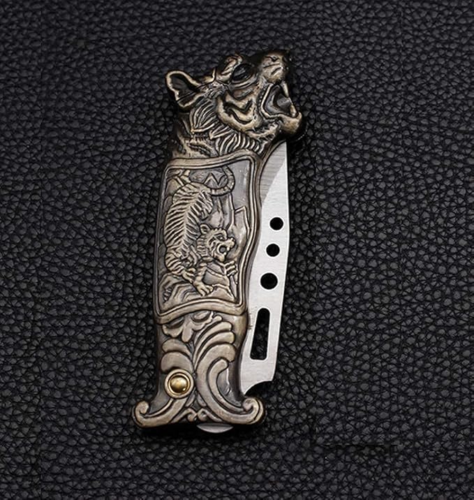 (Without Butane,Color Random) Jet Torch Lighter, Windproof Lighter Metal Dragon Tiger Design,Good for Gift, Suitable for Outdoor Camping, Sports (Tiger)