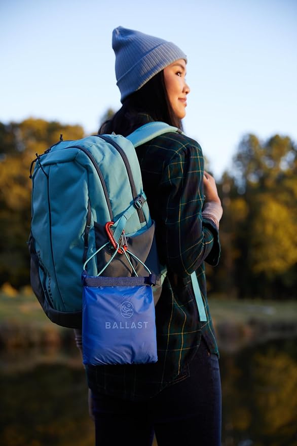 Ballast Beach Pillow – Inflatable Beach Pillow, Camping Pillow, Pool Pillow, Ultra Soft and Durable Pillow That Won’t Blow Away on Windy Beaches (Palace Blue)