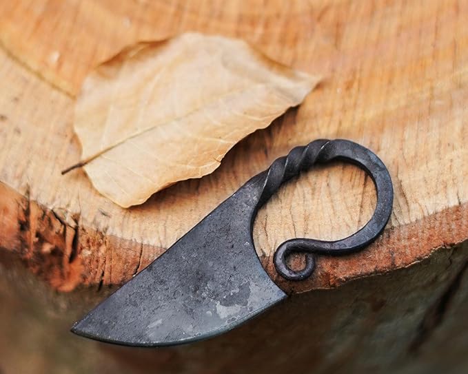Handmade Viking knife - Hand Forged Celtic Pocket Knife - Hardened Blade Vintage Art Collection - Carbon Steel Necklace Knife with Sheath