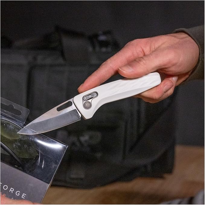 SOG One-Zero XR Easy-Opening Daily Carry Folding Knives with Aircraft-Grade Aluminum Handle | CRYO CPM S35VN Steel Blade