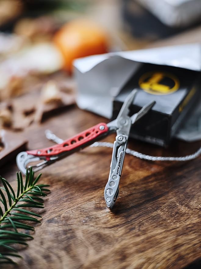 LEATHERMAN, Style PS Keychain Multitool with Spring-Action Scissors and Grooming Tools, Built in the USA, Black