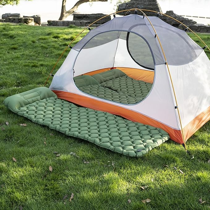 Self-Inflating Sleeping Mat, Ultralight Air Mattress with Integrated Pillow, Outdoor Foldable Sleeping Mat for Camping, Hiking, Trekking, Tent (Green)