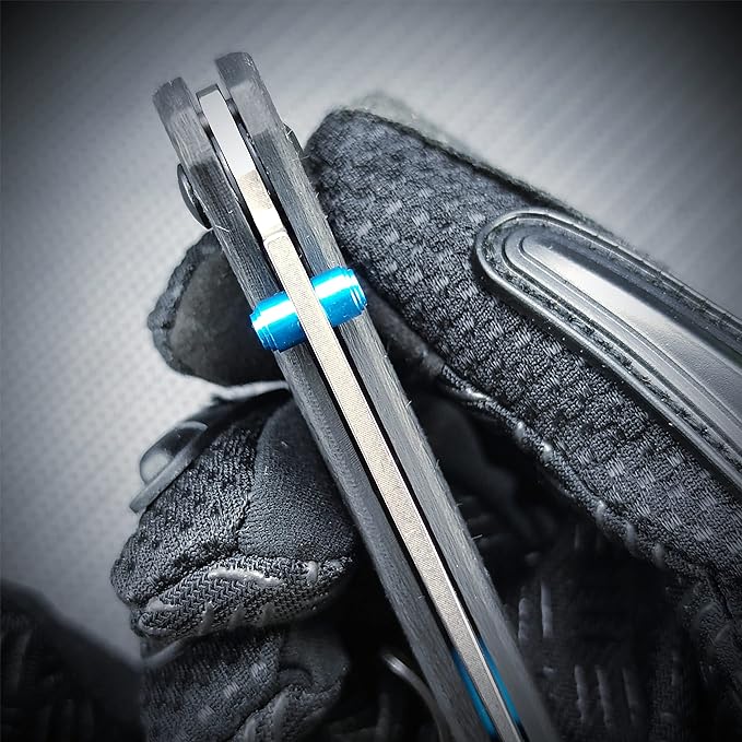 Axis Lock Knife, EDC Folding Pocket Knives For Men,Satin Plain Edge 440C Blade Everyday Carry Thumb Studs Manual Open, Carbon Fiber Handle With Deep Carry Pocket Clip