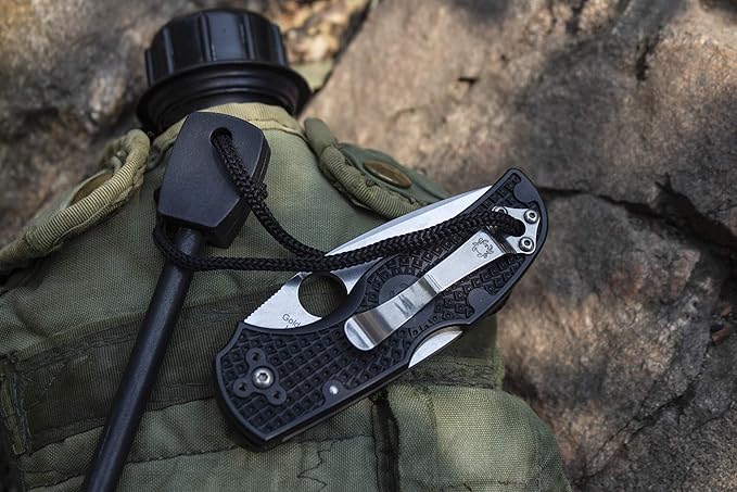 Spyderco Native 5 Lightweight Signature Knife with 2.95" CPM S110V Steel Blade and Dark Blue FRN Handle - PlainEdge - C41PDBL5