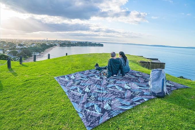 WEKAPO Beach Blanket Waterproof Sandproof Oversized, Extra Large Beach Mat Sand Free, Lightweight & Compact Sand Free Mat with 6 Stakes & 4 Corner Pockets