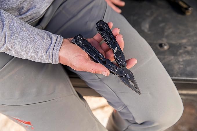 Gerber Gear Suspension-NXT 15-in-1 Multi-Tool Pocket Knife Set - EDC Gear and Equipment Multi-Tool with Pocket Clip - Black