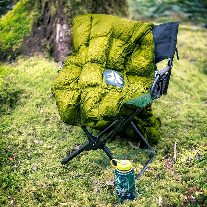Outdoor, Travel, and Camping Puffy Down Blanket - Its Packable, Lightweight, and Warm - Spring Green