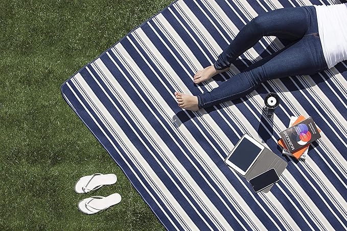ONIVA - a Picnic Time Brand - Blanket Tote XL Outdoor Picnic Blanket - Beach Blanket - Camping Blanket