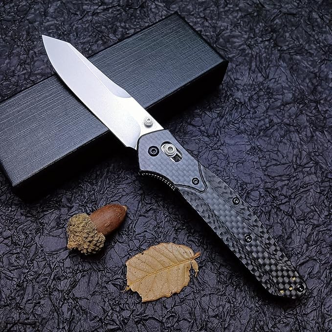 EDC Pocket Knife For Men Women Folding Knife 3.4" Satin Plain Edge Reverse Tanto D2 Blade Axis Lock Knife With Belt Clip, Carbon Fiber Handles Lightweight for Indoor Outdoor Gift