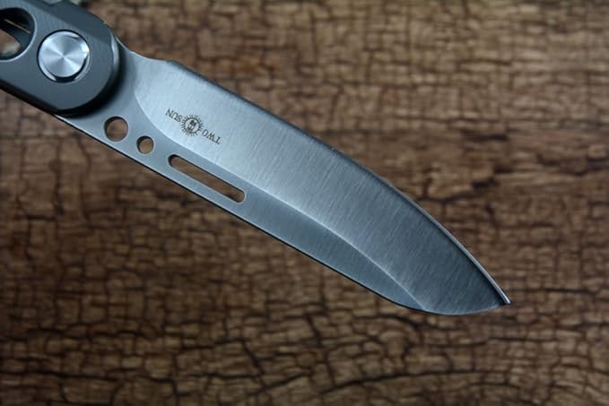 TWO SUN TS294 D2 Blade Outdoor Folding Knife Hollowed Titanium Handle