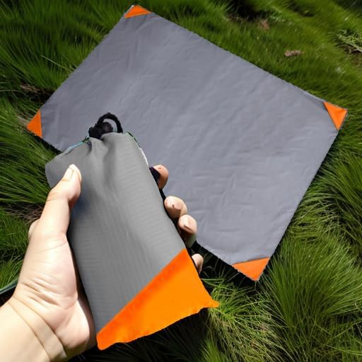 Portable Pocket Picnic Blanket Compact Camping Blanket Sandproof Pocket Beach Blanket Outdoor Blanket for Beach Camp Picnic Hiking Use