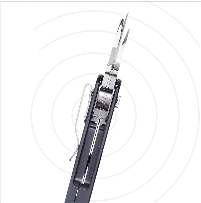 LEATHERMAN, FREE K4 EDC Pocket Multitool with Knife, Magnetic Locking, Aluminum Handles and Pocket Clip, Made in the USA, Gray (K4)