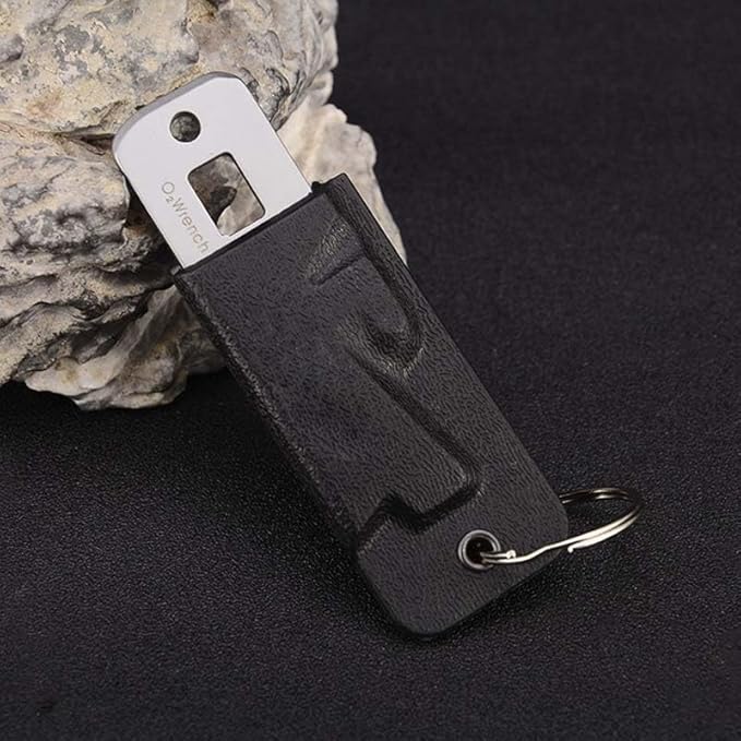 Outdoor forest line card rope knife, invisible survival tool, multifunctional military knife, card city portable EDC emergency tool, multifunctional tool, original key-shaped pocket tool