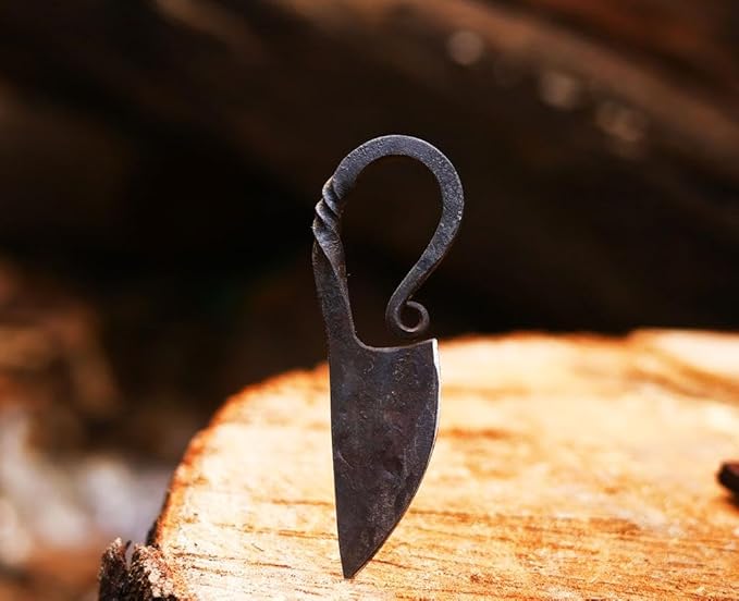 Handmade Viking knife - Hand Forged Celtic Pocket Knife - Hardened Blade Vintage Art Collection - Carbon Steel Necklace Knife with Sheath