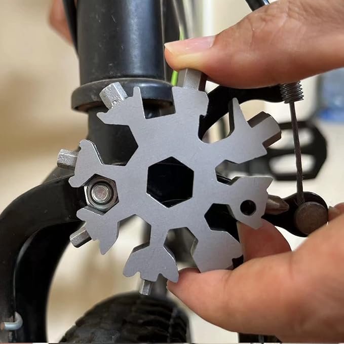 Snowflake Multitool 20 In 1 ,Christmas stocking stuffer,Unique Gifts for Dad Men Women