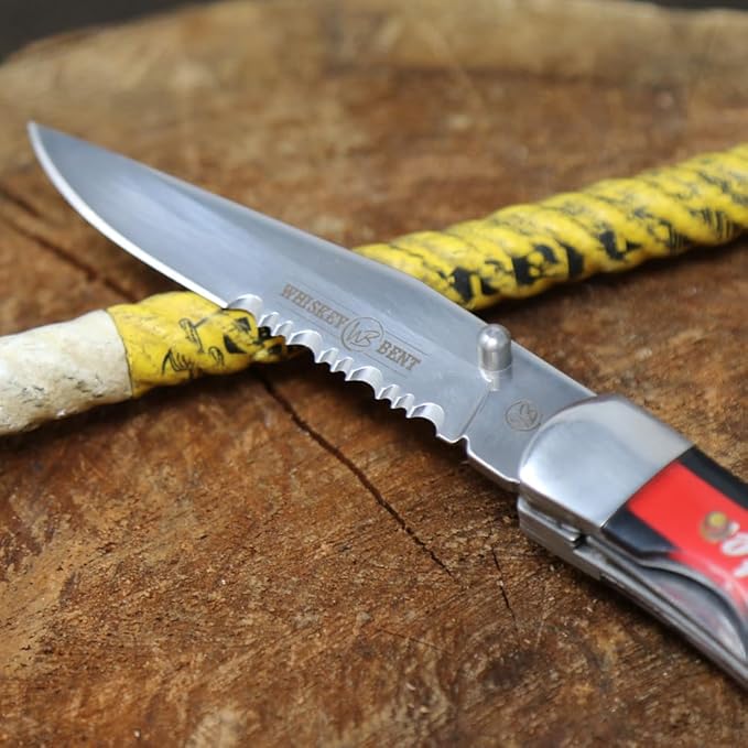 WHISKEY BENT HAT CO. Locking Trapper Folding Pocket Knife 4.125" Closed Length 440C Stainless Steel Blades (Rowdy Rooster - Serrated)