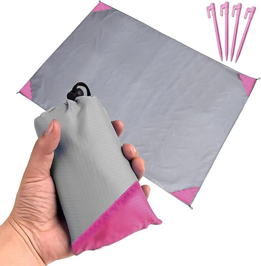 Small Picnic Blanket ，55 * 60 Inches，Waterproof， Portable，Suitable for Beaches, Parks, Lawns, Traveling, Camping，Music Festivals，（Powderhorn）