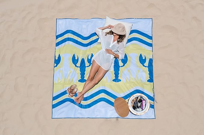 CGEAR Sandlite – Patented Sand-Free Beach Mat – Multi Use Outdoor Camping Mat, Picnic Blanket, Exercise Stretching Mat – Rollup Compact – Great for Families