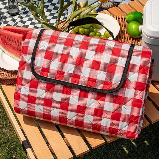 K Y KANGYUN XXL Large Beach Blanket (80 "x 79") Picnic Blankets fit 4-7 Adults, Waterproof Sandproof Beach Picnic Mat Foldable Rug with Family Outdoor Blanket for Camping Park Travel (Red Check)