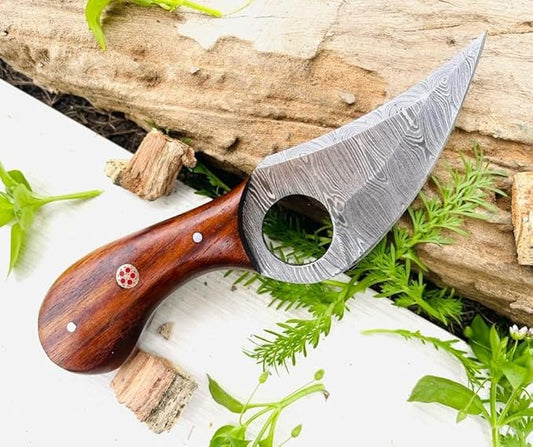 Handmade Damascus Steel Full Tang Knife for Skinning, Camping, Outdoor with Leather Sheath Fixed Blade Bushcraft Knives | Rosewood Handle
