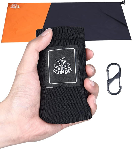 DEERFAMY Outdoor Pocket Blanket(71x43), Waterproof Windproof Picnic Blanket Folding Packable Blanket with Triangular Sand Pocket, Eco-Friendly Blanket for Hiking, Camping, Beach and Concert, Black