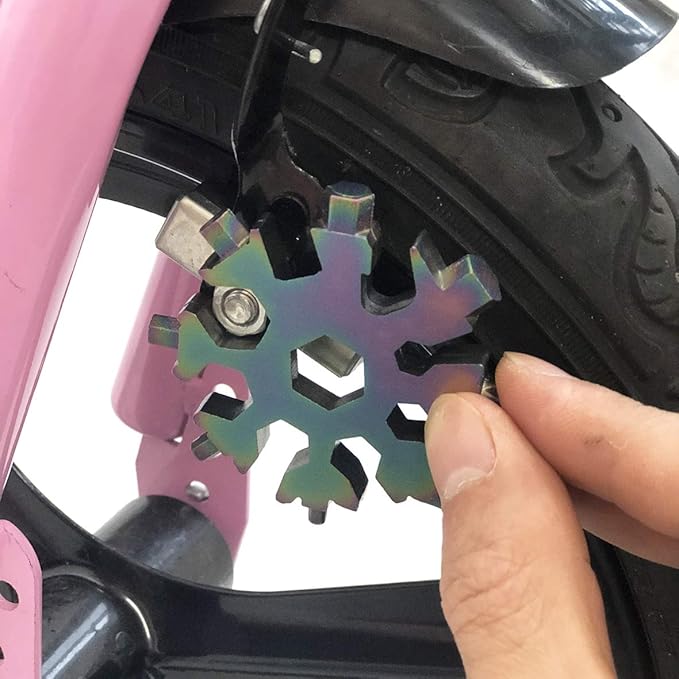 Stocking Stuffers Gifts for Men, Snowflake Multi-Tool 18-in-1, Screwdriver, Bottle opener, Outdoor Wrench Multi-tool, Best Gifts for Husband Men Boyfriend Boys