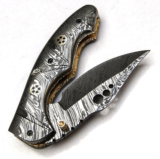 FP-9491 Handmade Damascus Steel Folding Pocket Knife With Sheath