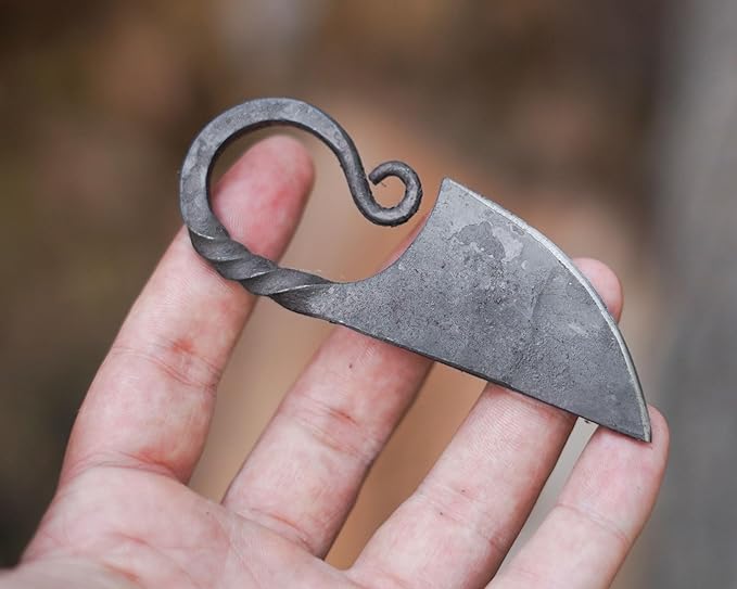 Handmade Viking knife - Hand Forged Celtic Pocket Knife - Hardened Blade Vintage Art Collection - Carbon Steel Necklace Knife with Sheath