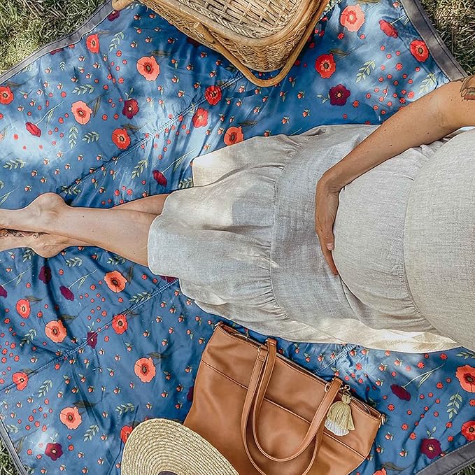 Little Unicorn Outdoor Family Picnic & Beach Blanket, Water-Resistant, Compact Fold, Large Size, 5 x 7 feet, (Midnight Poppy)