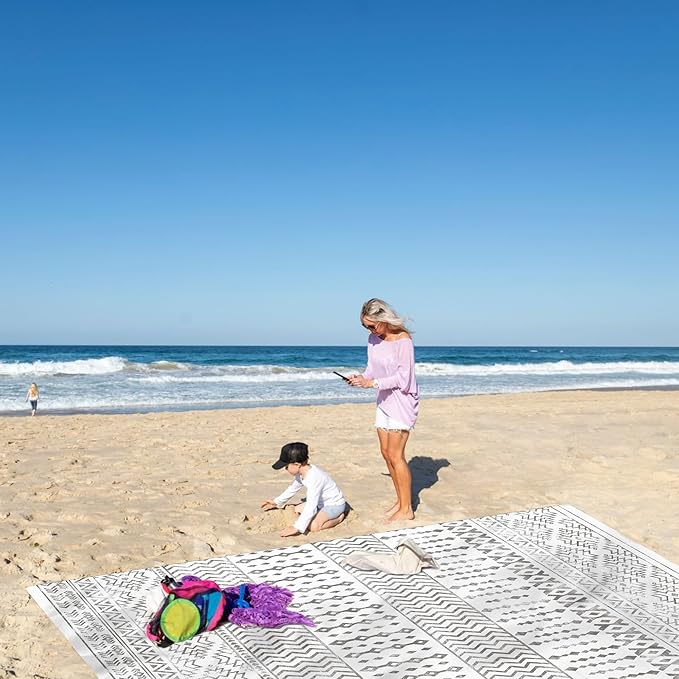 Sand Free Beach Blanket, Extra Large Beach Mat Waterproof Sandproof fits 79" X 87" for 1-7 Adults, Oversized Portable Picnic Blanket Outdoor Beach Accessories for Travel, Camping, Hiking