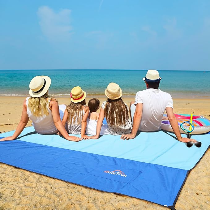 Beach Blanket Sandproof, Extra Large Beach Mat, Sand Free Mat Quick Drying, Lightweight, Soft & Durable Mat for Beach, Yard (Blue & Sky Blue, 6.6 x 6.6 FT (1～4 Person))