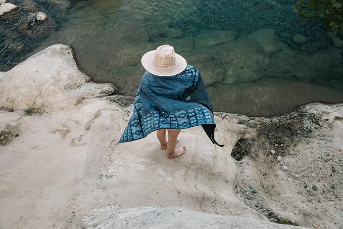 Nomadix Original Towel - Perfect for Beach, Pool, Travel, Camping, Yoga - Made with Recycled Materials - Super Absorbent - Sand Resistant