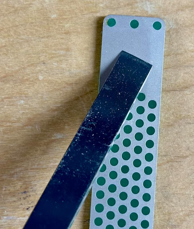 DMT (Diamond Machining Technology) (DMT) 4-in. Machinist Diamond Whetstone Bench Stone with 1" Continuous Diamond Area, Extra Fine Grit Sharpener (WME), One Size