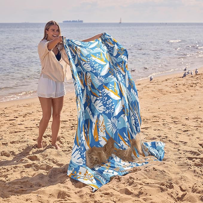 WEKAPO Beach Blanket Waterproof Sandproof Oversized, Extra Large Beach Mat Sand Free, Lightweight & Compact Sand Free Mat with 6 Stakes & 4 Corner Pockets