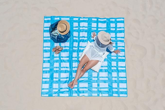 CGEAR Sandlite – Patented Sand-Free Beach Mat – Multi Use Outdoor Camping Mat, Picnic Blanket, Exercise Stretching Mat – Rollup Compact – Great for Families