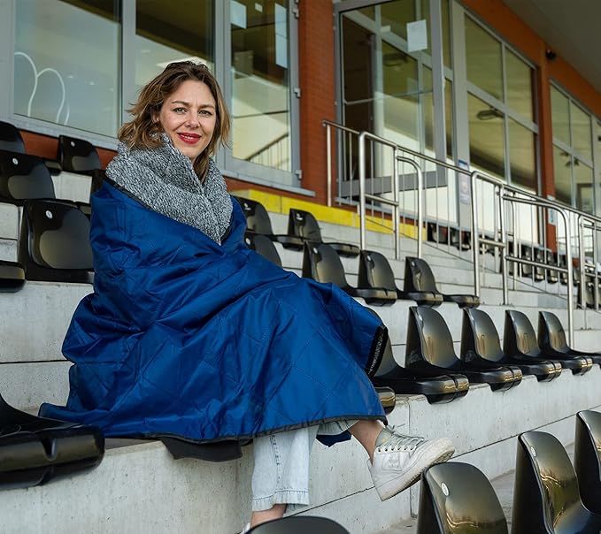 Sherpa Waterproof Outdoor Blanket. Large Sherpa Stadium & Camping Blankets for Cold Weather. Perfect for Picnic, Concerts, Grass, Car, Boat. Windproof, Extra Warm, Machine Washable.