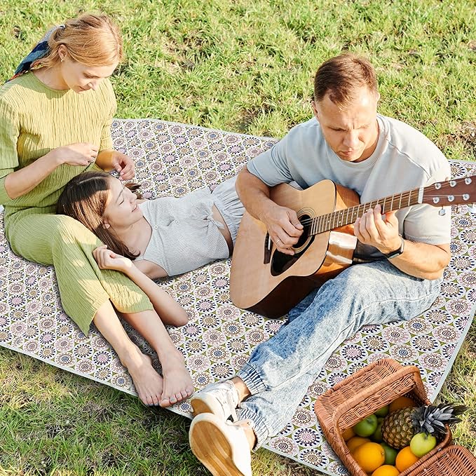 Picnic Blankets, Waterproof & Sandproof Picnic Blanket 3 Layers Thickened for Water-Resistant Handy Mat, 79" x 57" Cotton Camping Blankets for Beach, Camping, Park, Travel, Grass (Sunflower-V2)