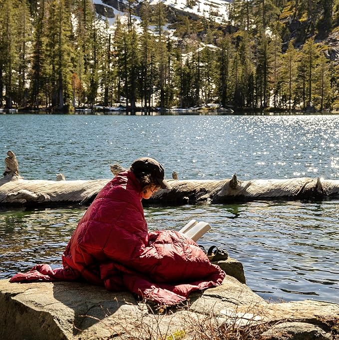 Horizon Hound Down Camping Blanket - Outdoor Travel Blanket | Sustainable Insulated Down | Lightweight & Warm Quilt for Camping, Stadium, Hiking & Festival | Water Resistant, Packable & Compact