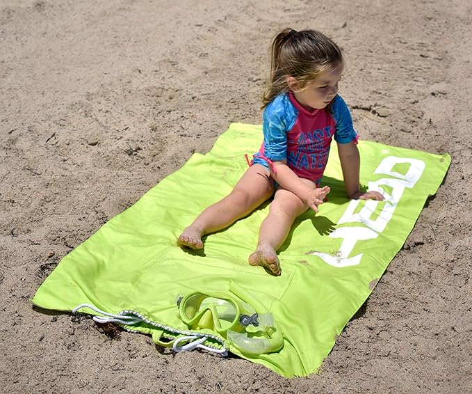 HEAD Adventure Lightweight Storage Travel Backpack Beach Towel for Snorkeling and Swim, Adult - Lilac (P.481257-LI)