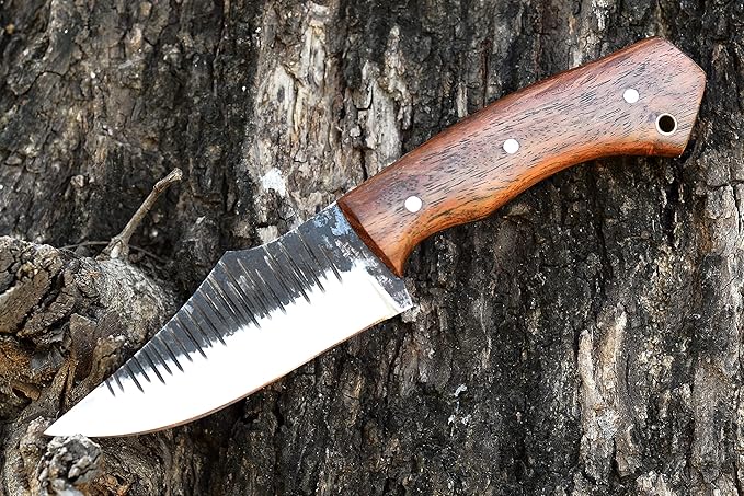 Horizontal Carry Knife, Handmade Full Tang Bushcraft Knife with Comfortable Grip, Hunting Knife with Leather Sheath, Stainless Steel Fixed Blade Knife for Men